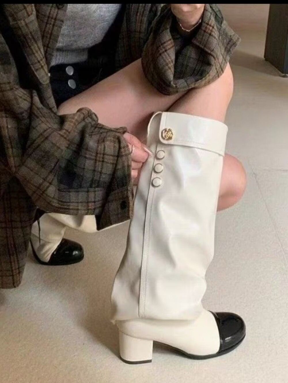 French-Style Elegant Round-Toe Solid Color Riding Boots, Versatile Chunky Heel